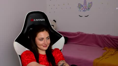 Tina online show from February 1, 10:29 pm