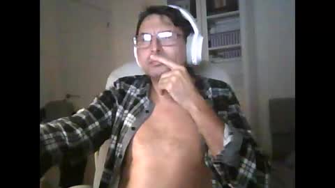 liongr69 online show from October 31, 11:49 pm