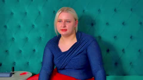 LioraArdyn online show from May 14, 5:33 pm