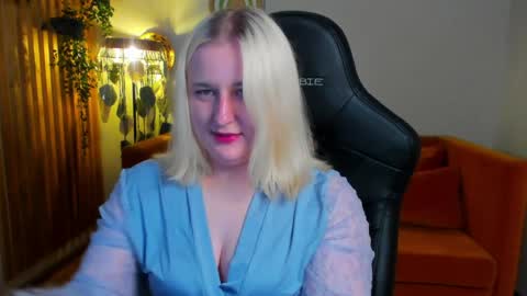 LioraArdyn online show from May 7, 5:19 pm