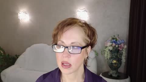 Liora Weiss online show from March 4, 6:43 am