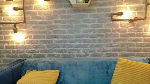 Lisa Caprice online show from February 23, 6:59 am