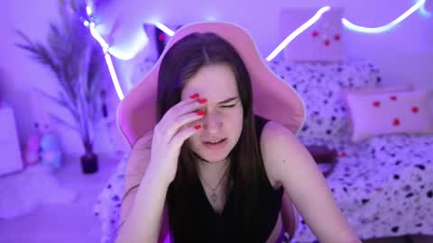 lisa_elfy online show from February 25, 8:58 am