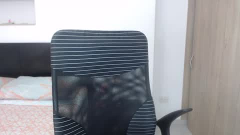 Snapshot of lisa_g07 chatting on February 28, 2:42 pm Lisa Santos online show from February 28, 2:42 pm