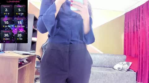Snapshot of lisagray_1 chatting on September 26, 7:22 pm Lisa Gray Independent Model online show from September 26, 7:22 pm