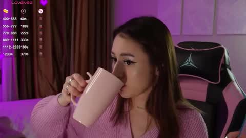   LISA   online show from March 18, 5:41 pm