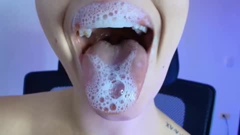 Lisbet online show from February 27, 9:07 pm