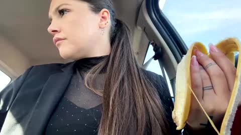 Lissa online show from March 12, 12:09 pm