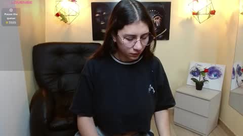 Lita online show from November 18, 2:53 pm