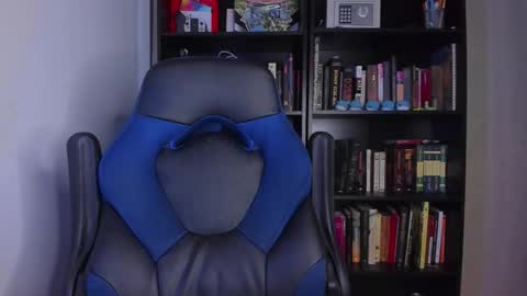 Literateboy online show from November 6, 1:08 am