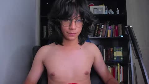 Literateboy online show from December 21, 1:12 am