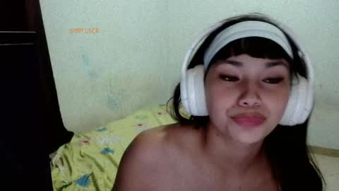little__scarlet online show from May 7, 5:58 am