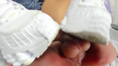   online show from October 19, 1:38 pm