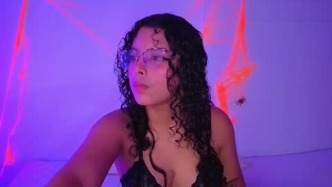 little_lilith_apple online show from October 26, 7:24 pm