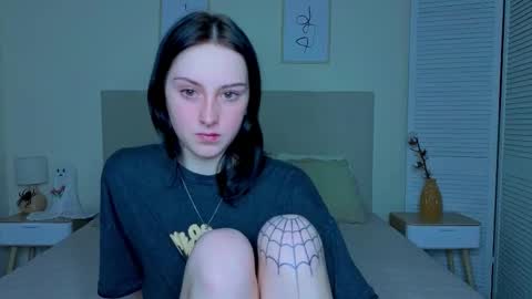 little_mollee online show from December 16, 9:21 pm