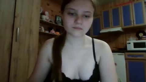 Snapshot of little_shygirl_ chatting on October 3, 4:10 am little_shygirl_ online show from October 3, 4:10 am