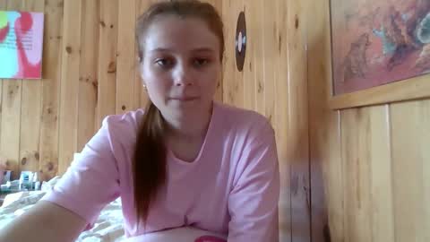 Snapshot of little_shygirl_ chatting on September 17, 9:35 am little_shygirl_ online show from September 17, 9:35 am