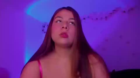 Tifanny online show from March 19, 3:28 pm