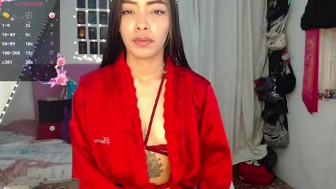 littlebombon online show from April 6, 4:41 pm