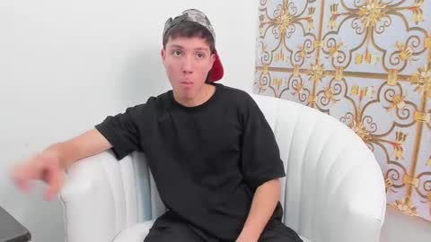 DANNY online show from November 19, 4:06 pm