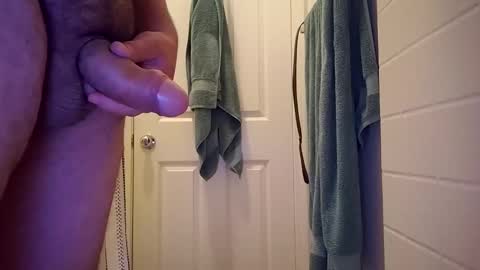 littleguyy888 online show from April 22, 12:01 pm