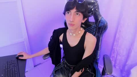 PRINCE online show from May 16, 7:05 am