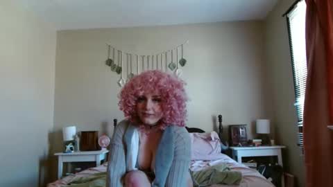 Kori online show from March 12, 5:16 pm