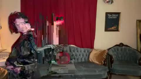 Snapshot of littlesugarpea chatting on October 24, 2:12 am Little Sugar Pea  online show from October 24, 2:12 am