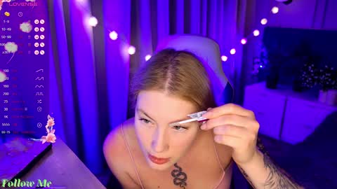 Liv 3 online show from February 13, 3:03 pm