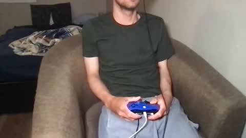 livetyy online show from May 31, 8:32 pm