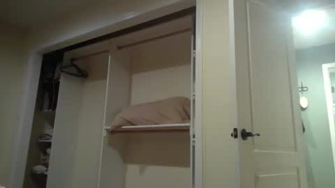 Liv Mirage online show from October 15, 7:21 am