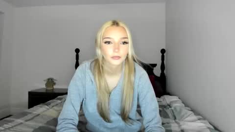 Livvy online show from May 14, 3:59 am