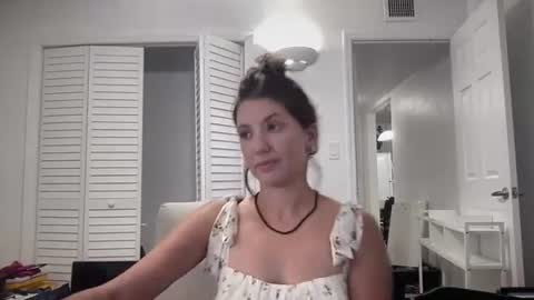 liv online show from July 12, 4:26 am