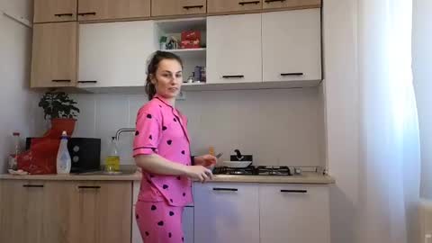 Liza online show from February 7, 10:40 am