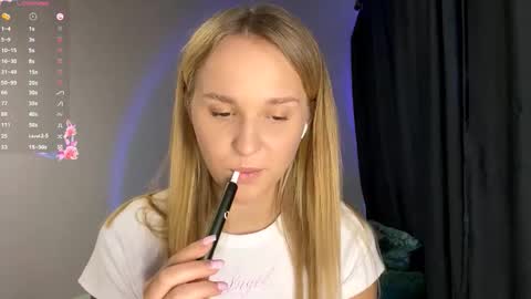 Snapshot of lizbethconnett chatting on September 29, 12:48 pm Kate online show from September 29, 12:48 pm