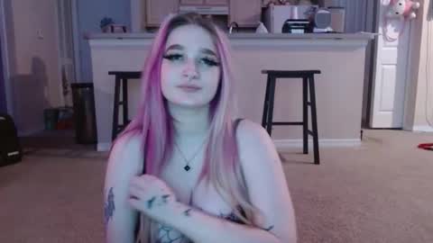 Lizz  online show from February 25, 6:44 pm