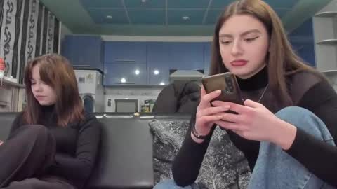 lizzi_muur online show from February 24, 4:58 pm