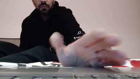 lnnc5 online show from December 1, 1:09 pm