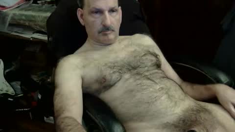 loades182025 online show from January 18, 6:00 am