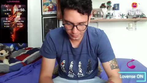 Lobo online show from September 27, 3:54 pm