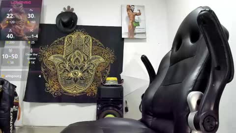 LOGAN WHITTERS online show from February 27, 12:25 am