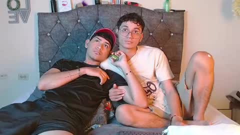 Snapshot of logan_willyams_ chatting on September 17, 9:29 pm logan_willyams_ online show from September 17, 9:29 pm