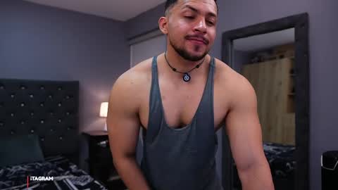 loganmartinx online show from May 9, 11:55 pm