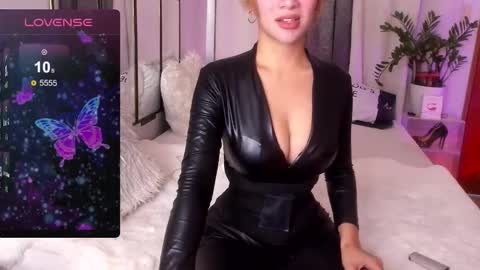 Mistress L online show from September 27, 3:04 am