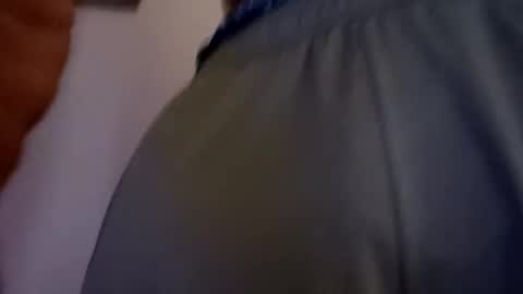 Snapshot of lokeleo chatting on October 7, 4:03 pm lokeleo online show from October 7, 4:03 pm