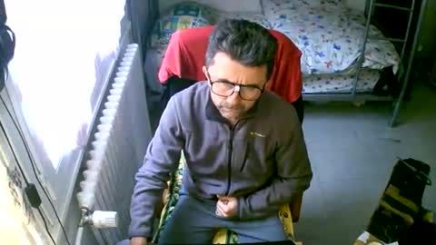 Snapshot of lokoum39 chatting on October 27, 1:00 pm lokoum39 online show from October 27, 1:00 pm