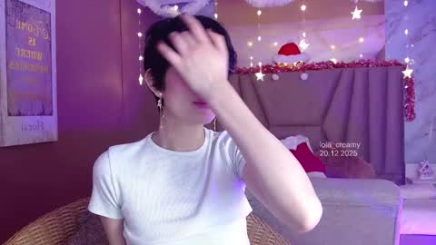 Lola online show from December 20, 1:51 pm