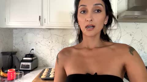 lola_la_lita online show from October 30, 6:19 pm