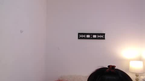 lolaandcamille online show from November 22, 9:19 am