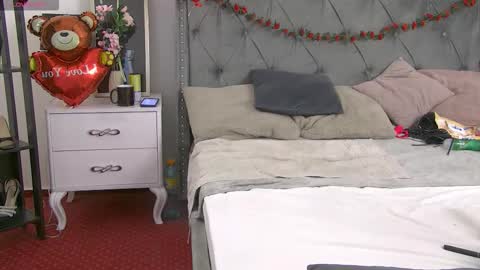 Lola  new tits boobs ass stepsis online show from February 26, 8:07 am